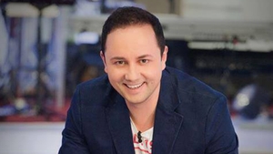 Catalin Maruta prins in fapt cu o super-grea! S-a intamplat in parc si sotul Andrei habar nu avea ca cineva il filmeaza pe ascuns!