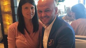 Ce s-a întâmplat cu românca proclamată Miss Universe, după şase ani! Oana Paveluc este cea mai fericită femeie!