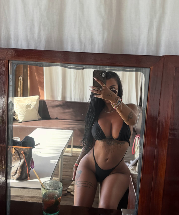 Cum arăta Gabriella de la Insula iubirii înainte de operații? Schimbarea e vizibilă