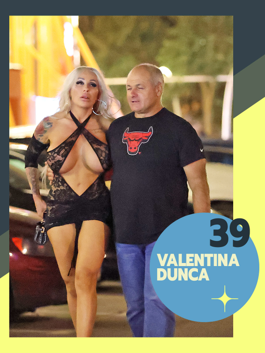TOP 40 vedete în ipostaze rare! Mai provocator de atât nu se poate. Delia, Anna Lesko şi Ramona Olaru au pus pe jar imaginaţia bărbaţilor în rochiţe mini, mulate, chiar şi nemachiate 