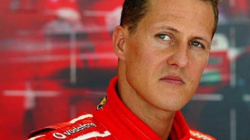 Michael Schumacher se află sub un nou tratament medical
