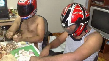 Doi barbati inventivi au descoperit cum sa curete ceapa fara sa lacrimeze! Vezi aici arma lor secreta