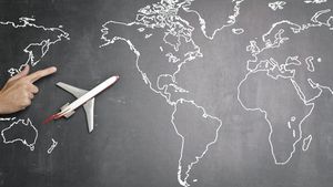 Sfaturi pentru turiști: Cum poți obține despăgubiri din partea companiilor aeriene pentru un zbor