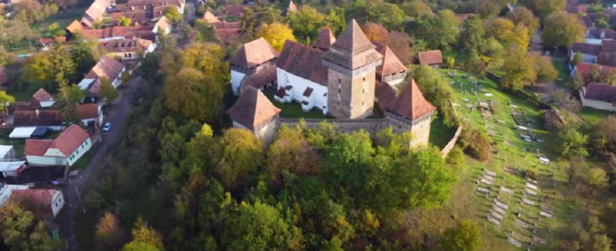 Legătura dintre România şi Regele Charles e satul Viscri. Cum arată locul de care s-a îndrăgostit