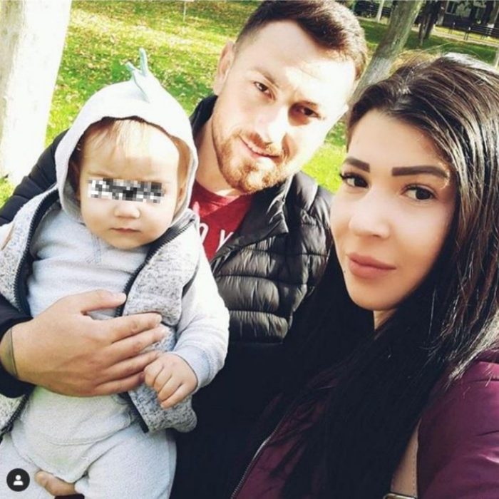 Geanina Obreja și Costas Elisav, de la „Insula iubirii”, și fiul lor. Sursa foto: Instagram