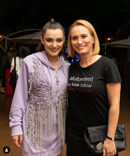 Alexia Eram, pe urmele mamei sale, Andreea Esca. Bruneta va prezenta o emisiune. Unde poate fi urmărită