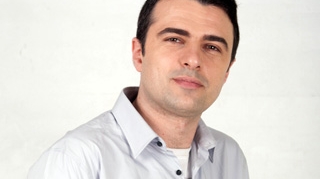 Cornel Ilie: "Sper sa nu fiu nevoit sa ma angajez vreodata!"