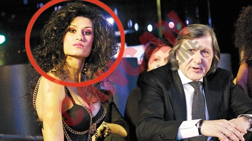 L-a agatat pe Ilie Nastase in club
