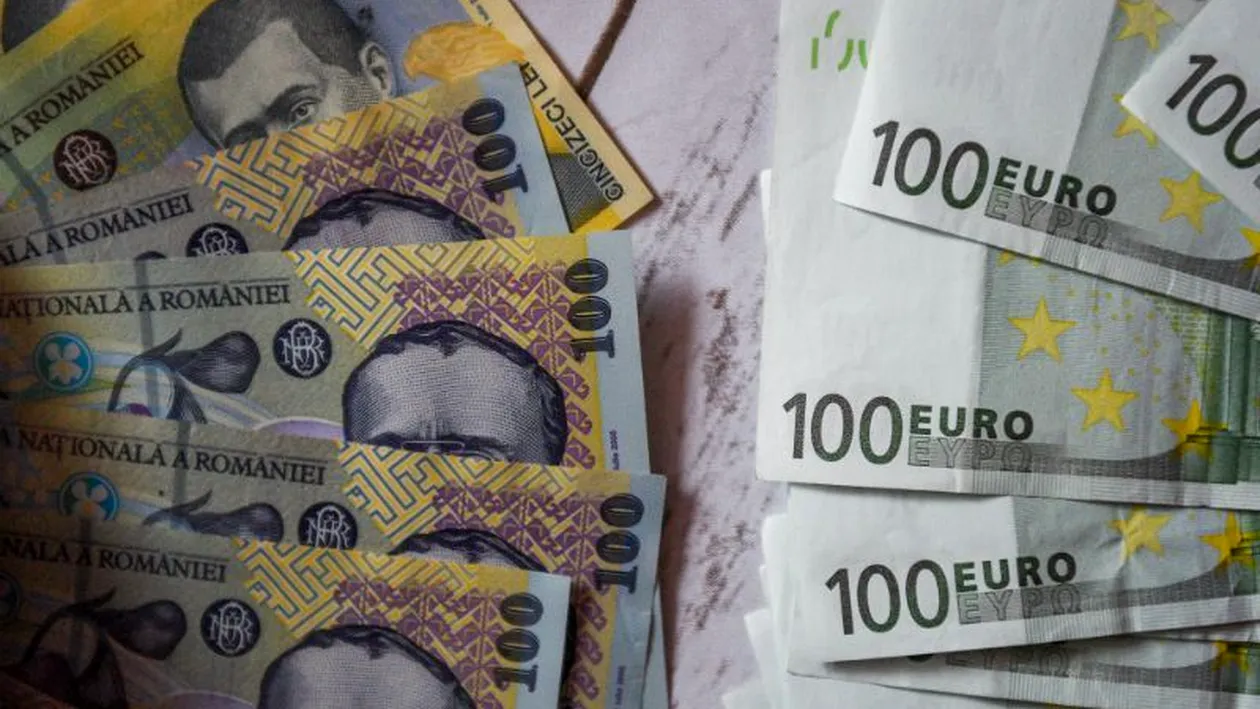 Curs valutar 19 septembrie 2019: EURO și DOLARUL au crescut