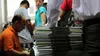 Aproape un milion de pensionari români pot pierde 2.300 lei la pensie. Cine se încadrează