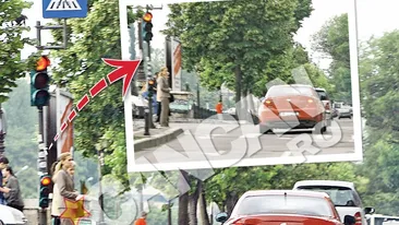 Serban Huidu pare ca nu a invatat nimic din tragedia in urma careia au murit trei oameni. Trece pe rosu si calca linia continua!