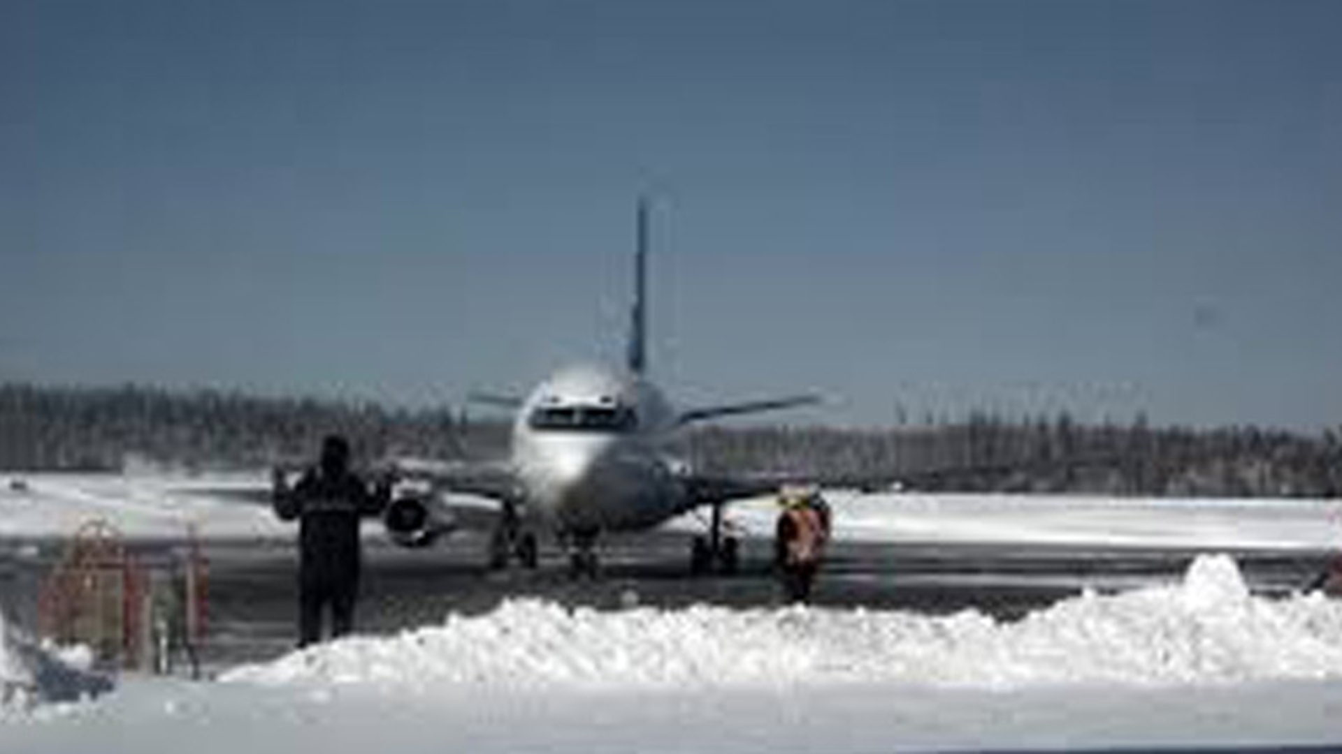 Traficul aerian se desfasoara normal pe Aeroportul Henri Coanda! Ce le recomanda Compania Naţională Aeroporturi pasagerilor