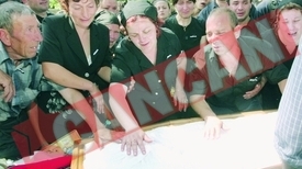 Profesoara lui Bogdan i-a fost alaturi pe ultimul drum