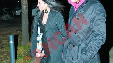 Toja si-a luat acasa o banchera focoasa