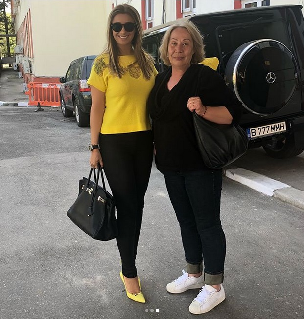 Anamaria Prodan și-a schimbat look-ul. Nuanța de blond este mai intensă: „Ești foarte frumoasă”