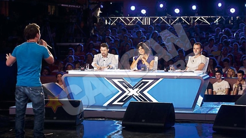Crina Mardare, scoasa din sarite de concurentii de la "X Factor". Vezi aici ce a enervat-o!