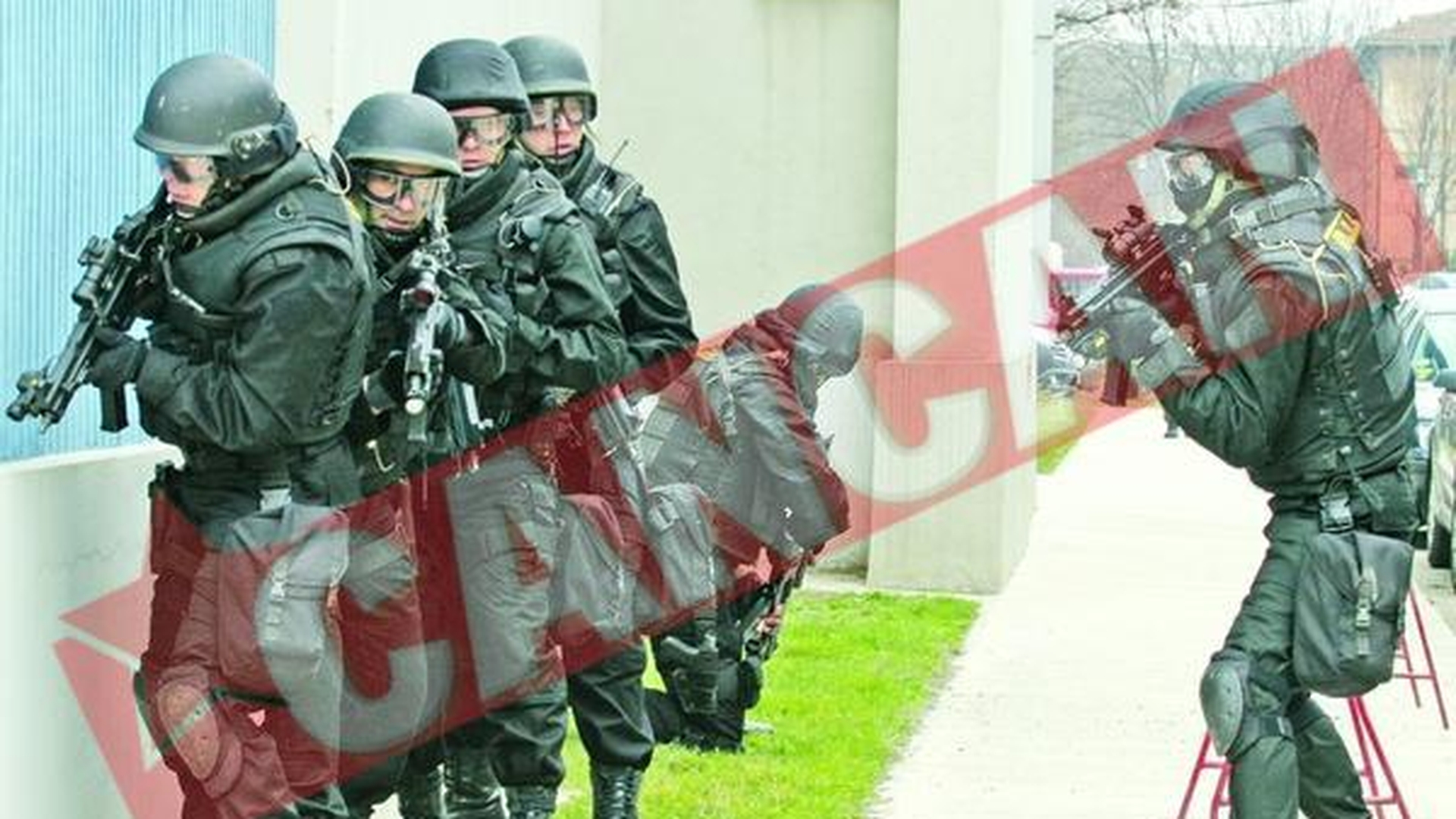 Mitraliere gasite intr-un palat tiganesc de langa Bucuresti