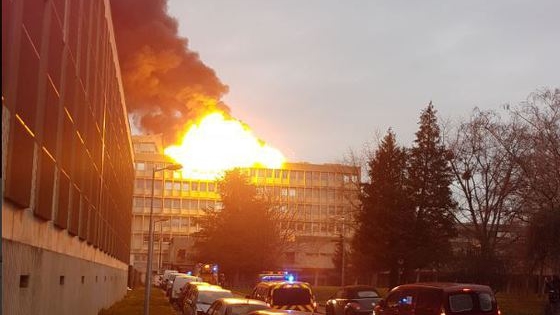 Explozii puternice la Universitatea din Lyon! Primele imagini! Bilanțul victimelor VIDEO