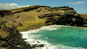 Cele mai ciudate plaje din lume par desprinse din basme