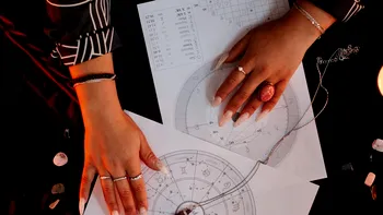 Horoscop Pești 2026: un an al eliberării, al iubirii intense și al afirmării personale