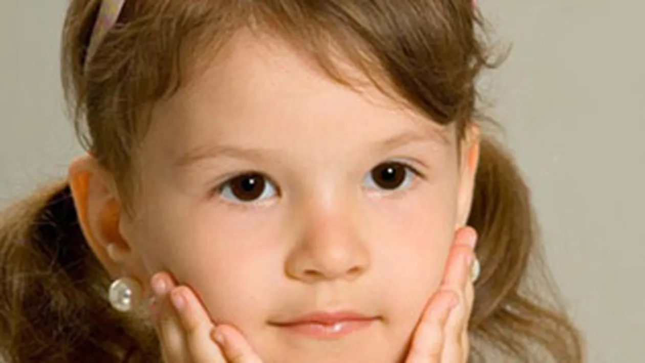 VIDEO Cleopatra Stratan a implinit 10 ani! N-o sa iti vina sa crezi cat de tare s-a schimbat si cum s-a maturizat!