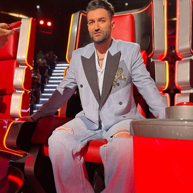Smiley este antrenorul cu cele mai multe trofee câștigate, la show-ul unde "doar vocea contează" / (Foto: Instagram)