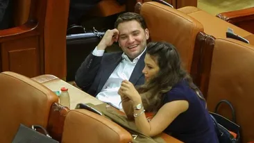 Declaraţii exclusive. Mai întâi au anulat nunta, iar acum... Fostul ministru PSD s-a despărţit de logodnică, iar noi avem detaliile rupturii