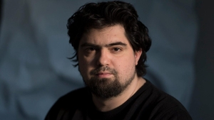 Editura Hyperliteratura retrage de pe piață cartea lui George Burcea. Directorul editurii îl critică dur pe actor