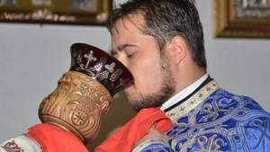 Miracol in cea mai tulburatoare poveste de familie! Cum a ajutat o liturghie ca doi frati sa fie impreuna dupa 30 de ani!