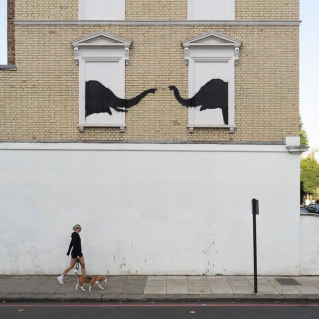 Lucrările celebrului artist Banksy. Foto: Instagram