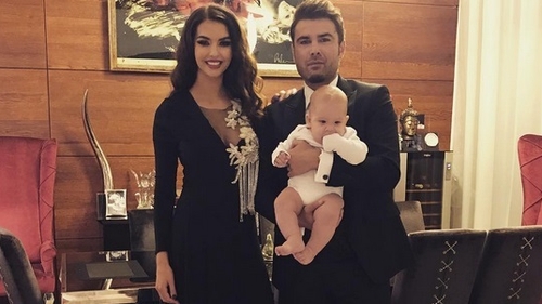 Imagini LIVE de la nunta lui Adrian Mutu cu Sandra