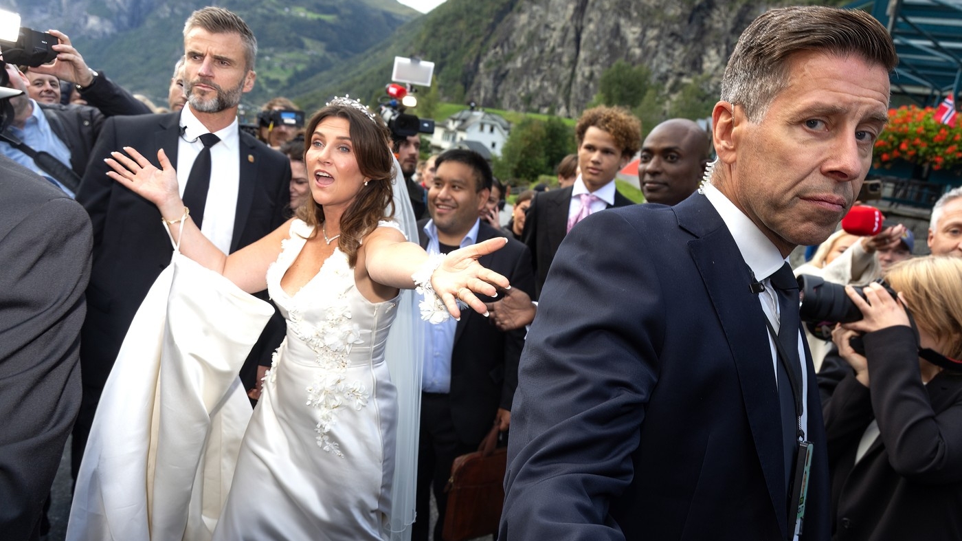 Decizia drastică luată de Casa Regală Nordică, după nunta dintre Martha Louise a Norvegiei și șamanul Durek Verrett