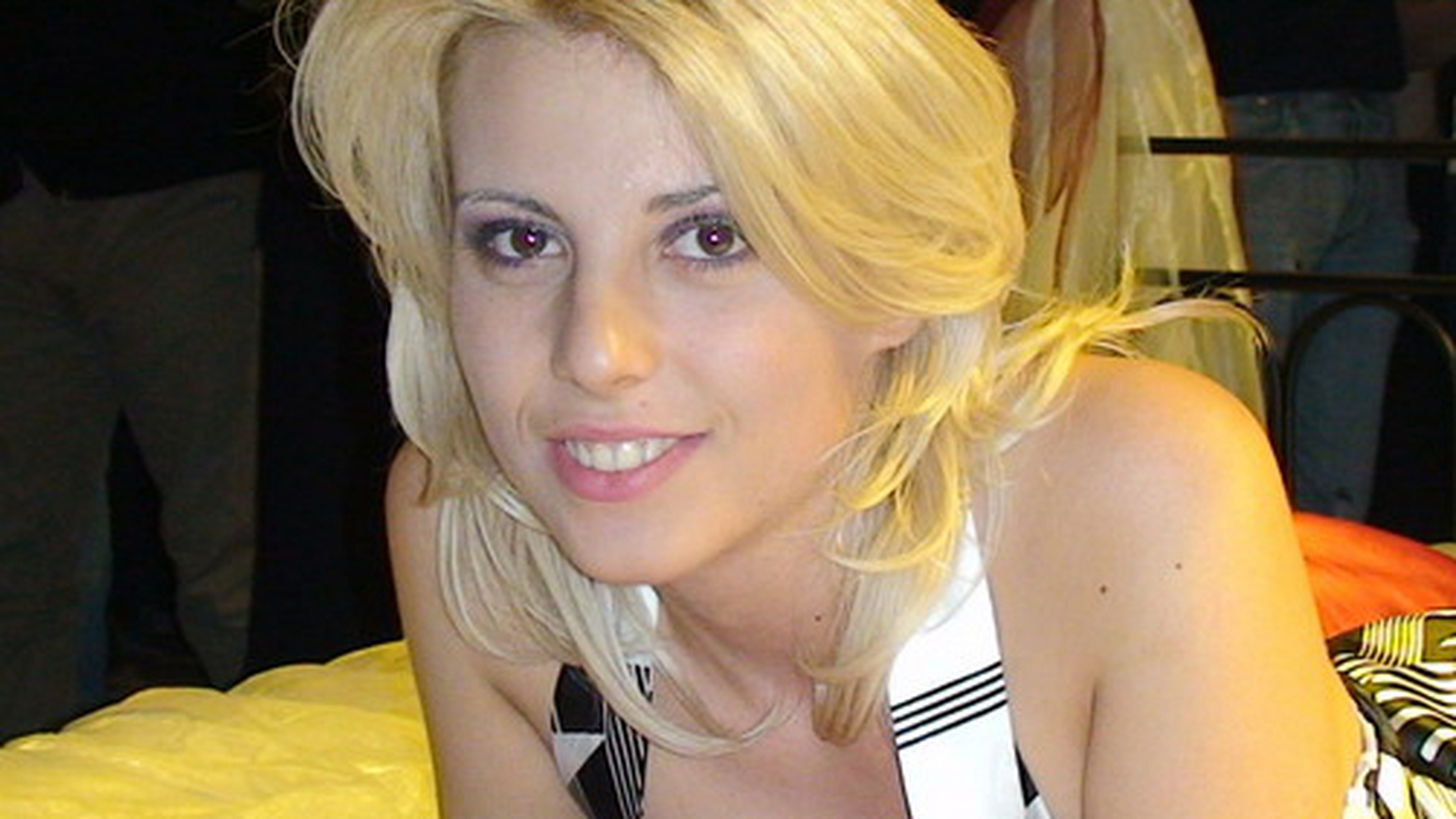 Dupa o lunga perioada de absenta, Alina Plugaru revine in forta! Pentru ce suma de bani o poti avea, in vara asta!