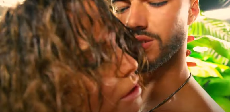 Anna Lesko și Iancu Sterp, imagini interzise minorilor în noul clip. În peisaj apare și Emily Burghelea…