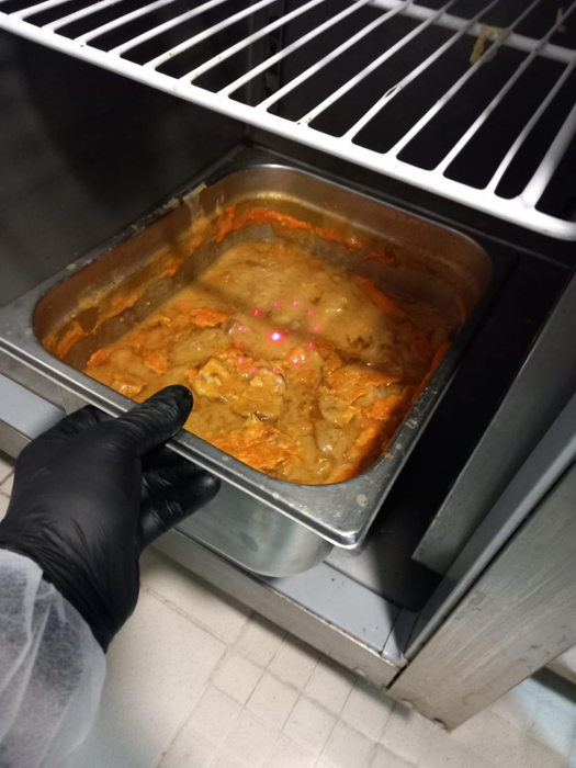 Ce au pățit 3 familii după ce au mâncat într-un restaurant din Harghita! Piedone a intrat iar în acțiune, imaginile sunt de nedescris