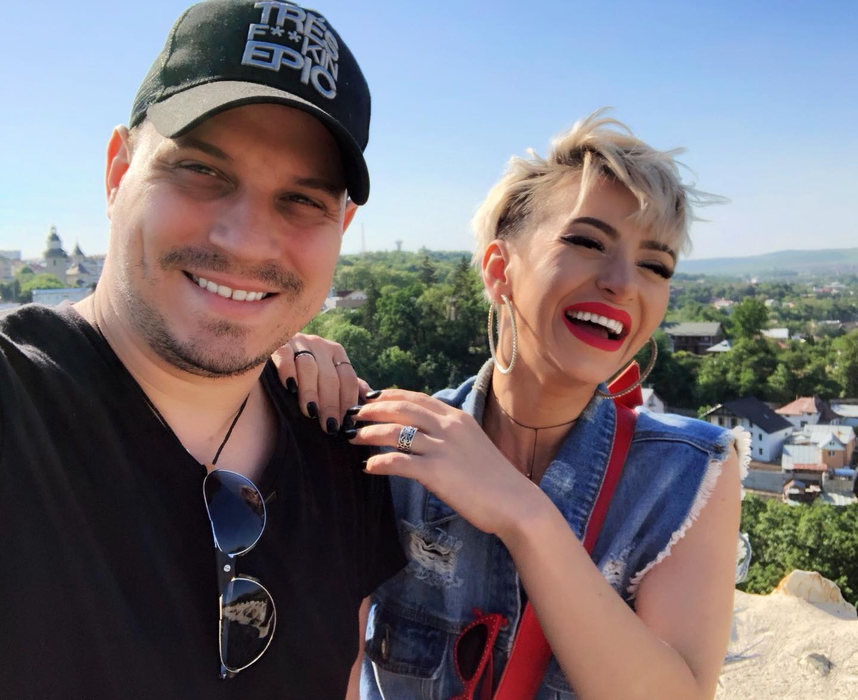 Giulia Anghelescu şi Vlad Huidu, la un pas de divorţ. Ce se întâmplă cu căsnicia celor doi