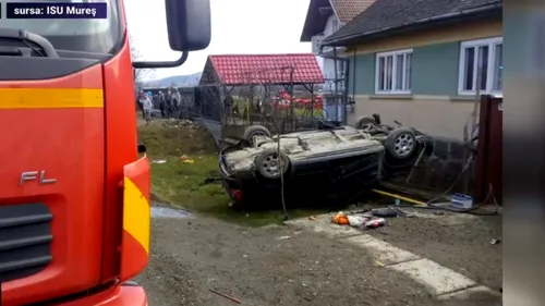 Caz tragic! Un bebeluș de 6 luni a murit într-un accident rutier în Mureș. Mașina în care se afla s-a răsturnat