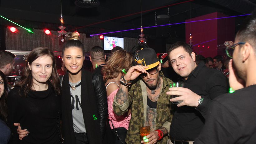 Antonia, Alex Velea, Cabron si Morar au dat startul unui lung sir de petreceri , la Crazy Cafe!