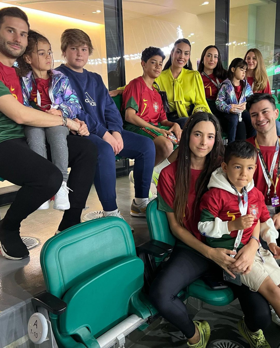 Georgina Rodriguez, revoltată pentru că iubitul ei, Cristiano Ronaldo, nu a fost titular cu Elveția. Mesajul postat de brunetă | GALERIE FOTO