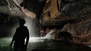 În ce oraș se află peștera de bere, descoperită în secolul al XIX-lea. Aici nimeni nu a mai pus piciorul de mai bine de 100 de ani