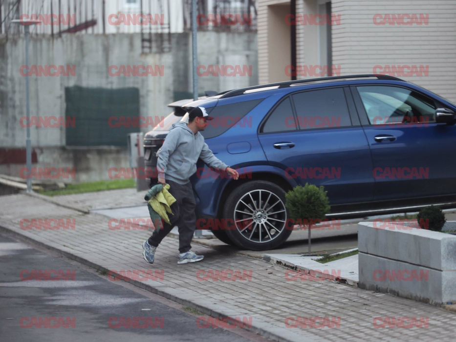 Actorul părea destul de grăbit