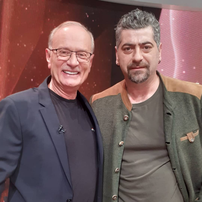 Toni Grecu clarifică modul în care tinerii aderă la umorul actual / (Foto: Instagram)