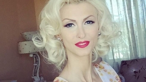 ANDREEA BĂLAN aşa cum nu ai văzut-o niciodată: "Vă place faţa mea întunecată?"