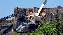 Accident aviatic, fără supraviețuitori. Un avion s-a prăbușit peste o casă, în Germania