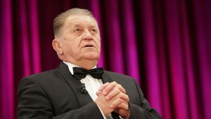 Secretul longevității lui Dorel Vișan. Ce nu consumă niciodată actorul în vârstă de 88 de ani