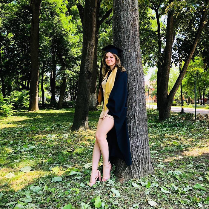 Nicoleta Gurău, singura elevă cu media 10 la Bacalaureat 2018: “România e o ţară coruptă, dar nu vreau să plec. Prefer lupta”