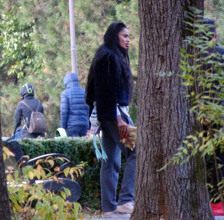 Laurette şi fiica ei au făcut o incursiune în parc