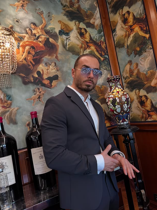 Celebrul cântăreț, scandal monstru la INML după ce a fost prins drogat la volan. Un banal control de rutină i-a adus o condamnare definitivă!