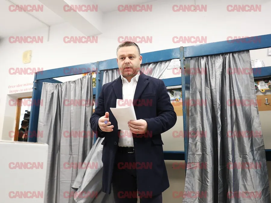 Ciprian Ciucu a votat la ora 09:00