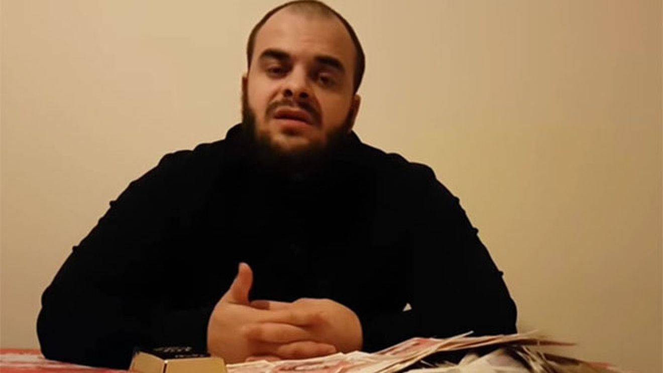 "ŢĂRANUL CU MASERATI" continuă războiul cu LEO DE LA STREHAIA! Ce cuvinte dure îi aruncă acestuia